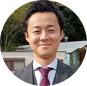 八尋 雄介